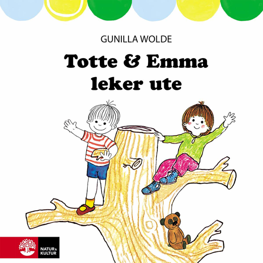 Totte & Emma Leker Ute